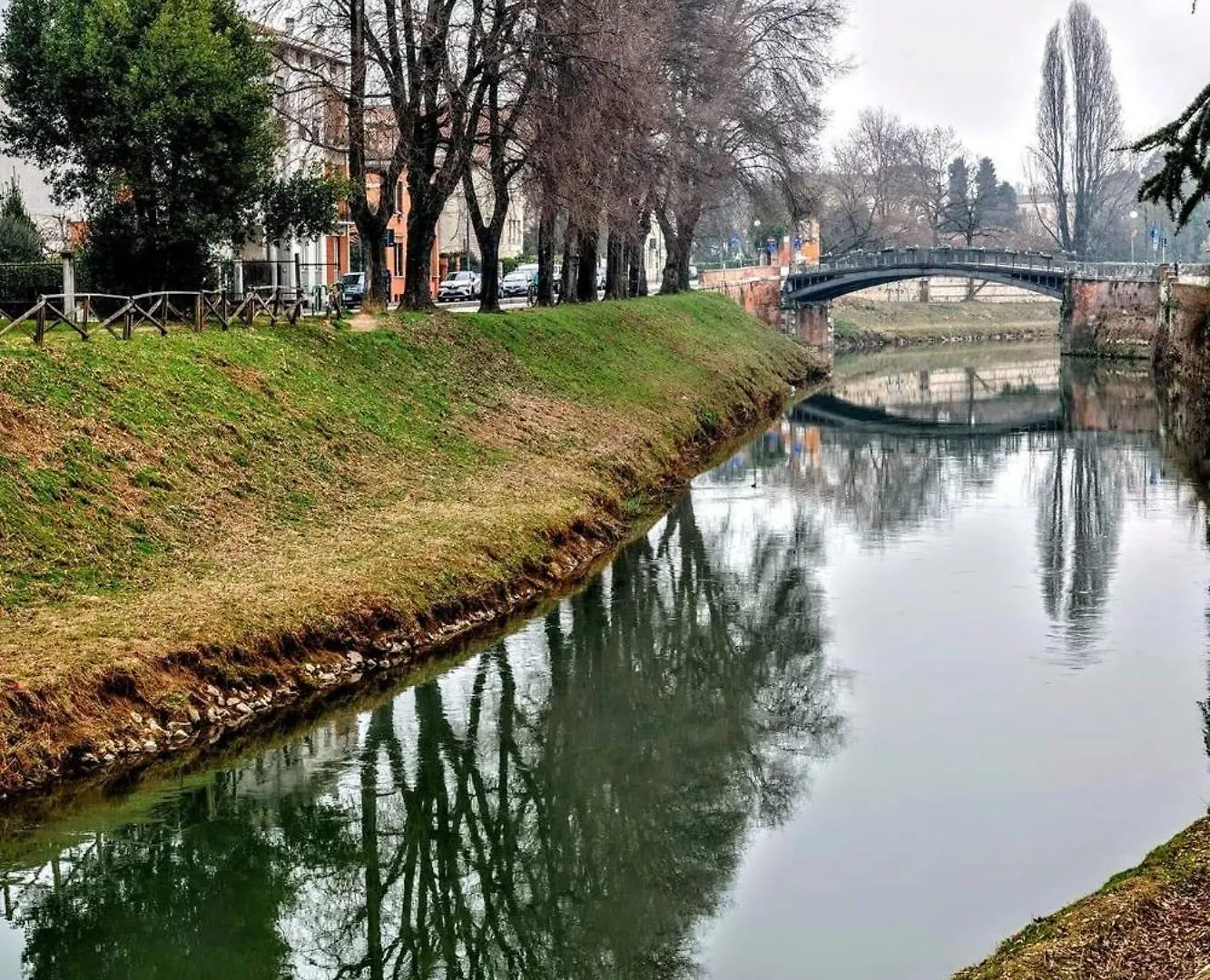 Liberty Dream, Fascino A Vicenza Villa 0*,
